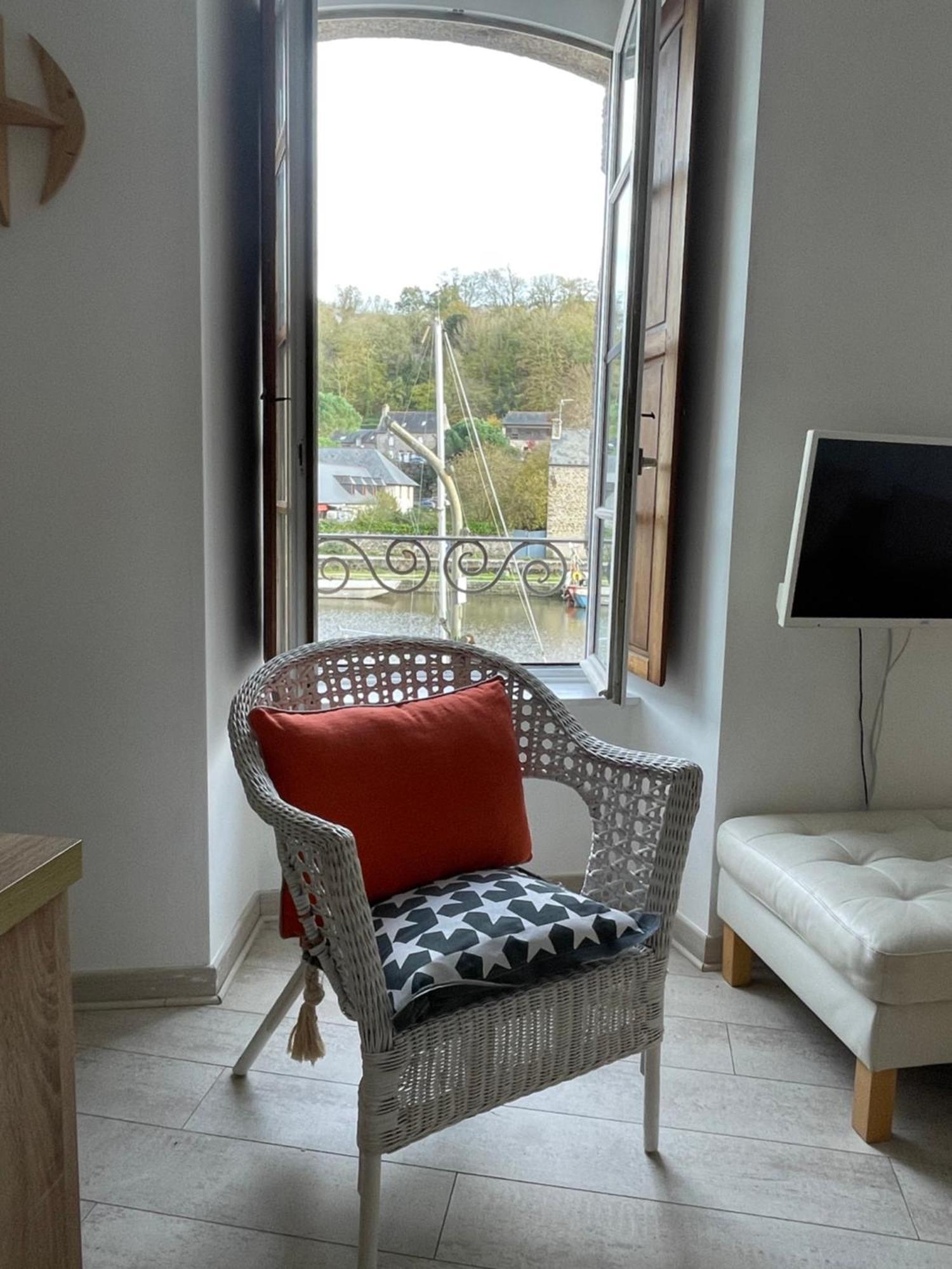 Appartement Au Port Dinan Buitenkant foto