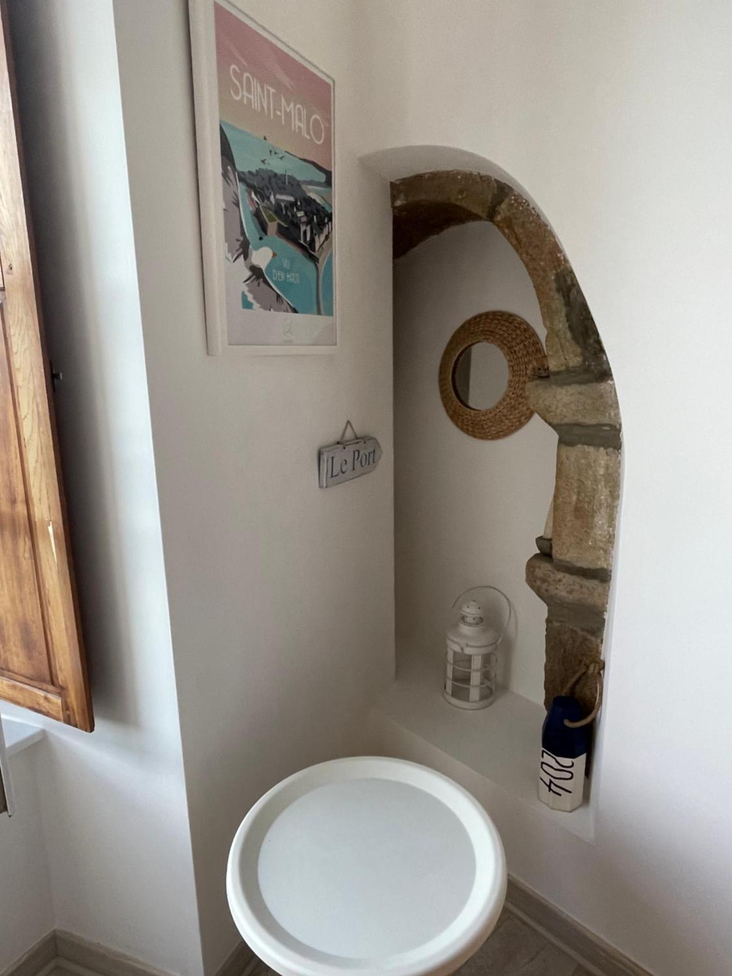 Appartement Au Port Dinan Buitenkant foto