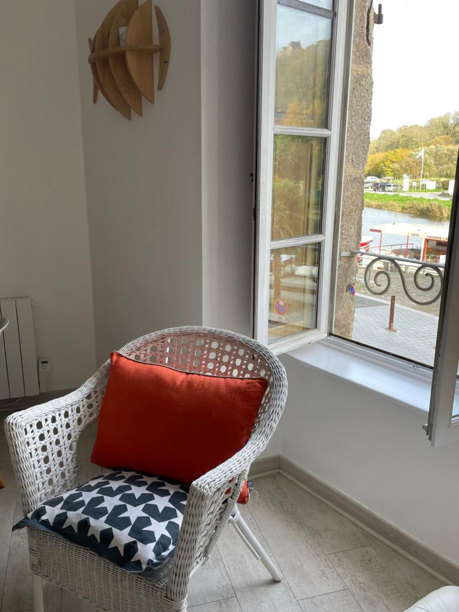 Appartement Au Port Dinan Buitenkant foto
